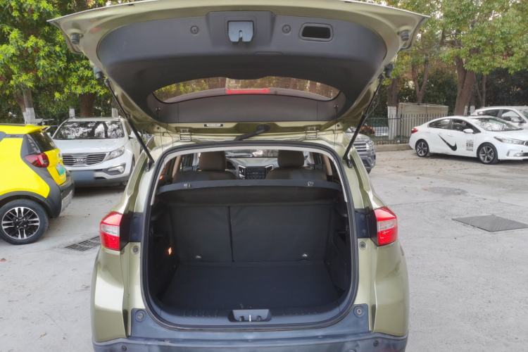 Used CHANGAN CS15 2016 1.5L Manual Fashion Edition
