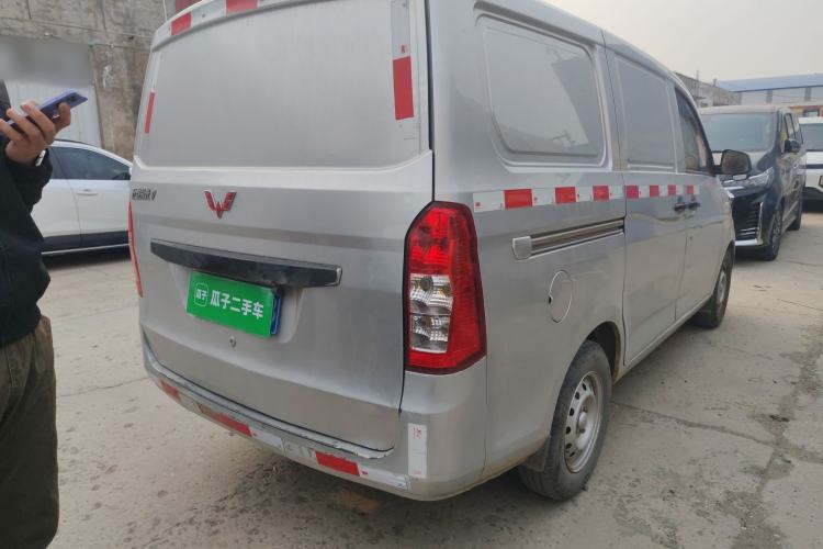 Used Wuling Rongguang V 2019 1.5L Window-Sealed Utility Model China VI LAR Rear Right 45 Deg