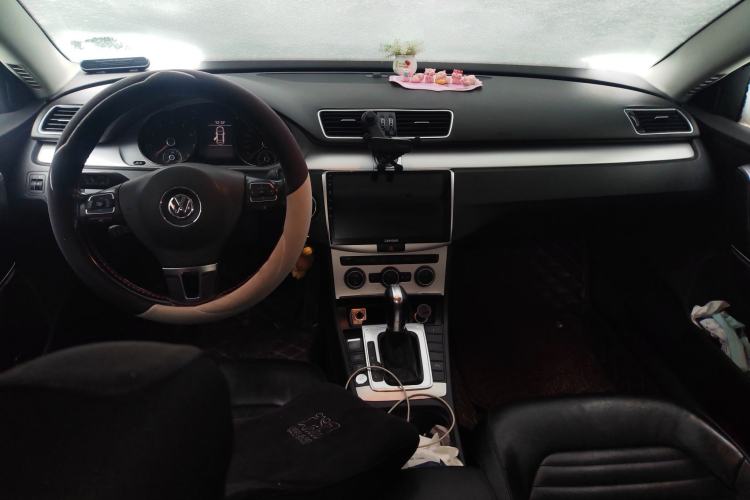 Used Volkswagen Magotan 2015 1.8TSI Advanced Model
