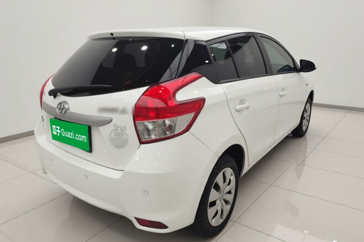 Used Toyota YARiS L Zhi Xuan 2015 1.5E Automatic Charm Edition