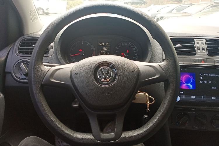 Used Volkswagen Polo 2016 1.4L Automatic Trendy Model
