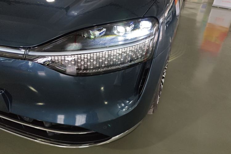 Used Hima AITO M9 2024 Range-Extended Ultra Version 52 kWh 5-Seater Model