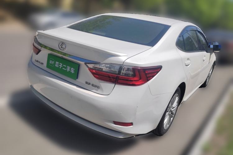 Used Lexus ES 2016 200 Midnight Special Limited Edition