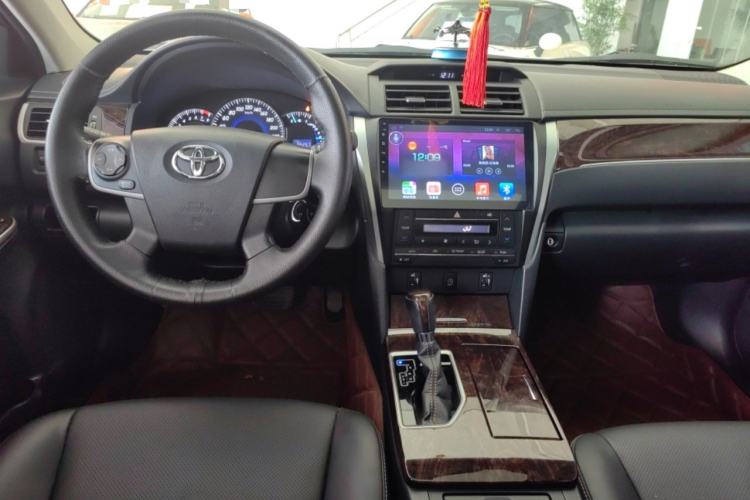 Used Toyota Camry 2016 2.0G 10th Anniversary Leading Edition