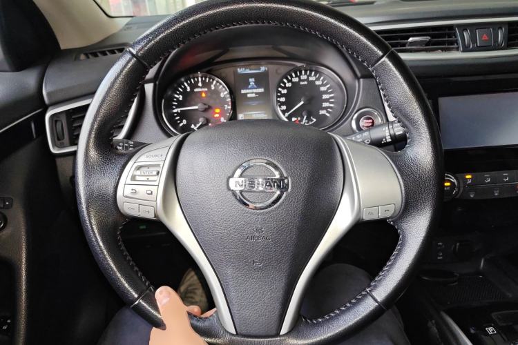 Used Nissan Qashqai 2017 2.0L CVT Luxury Edition China V Standard Steering Wheel