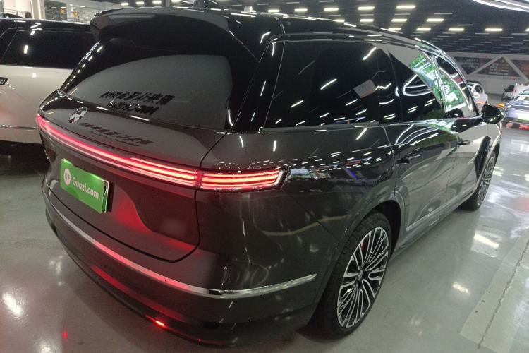 Used Nio ES8 2026 Model 6-seat Executive Signature Edition Rear Right 45 Deg