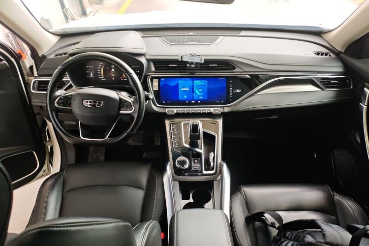 Used Geely Auto Emgrand X7 Sport 2020 1.8TD DCT Smart PRO Center Console