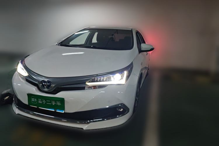 Used Toyota Corolla 2017 Revised Dual-Engine 1.8L E-CVT Elite Edition Guazi used car, China used car export, Used car for sale, Used  cars, Cheapest cars for sale