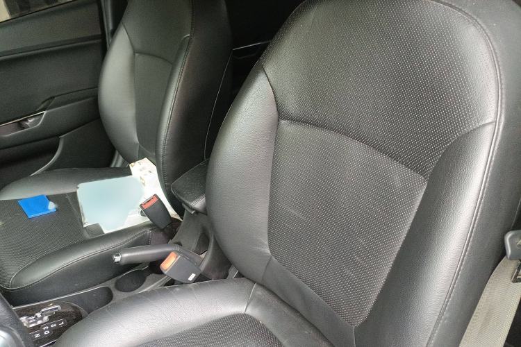 Used Kia K2 2011 Sedan 1.6L Automatic Transmission Premium
