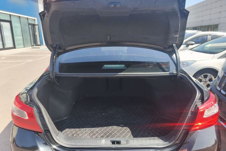 Used Nissan Teana 2018 2.0L XL Smart Upgrade Edition Trunk