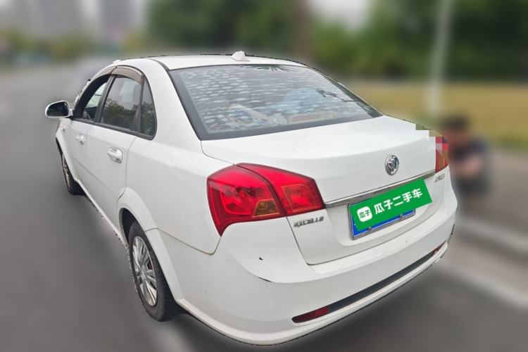 Used Buick Excelle 2015 1.5L Automatic Classic Model
