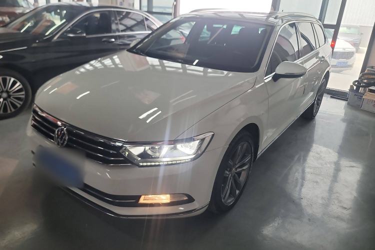 Used Volkswagen Variant 2018 380TSI Two-Wheel Drive Comfort Edition