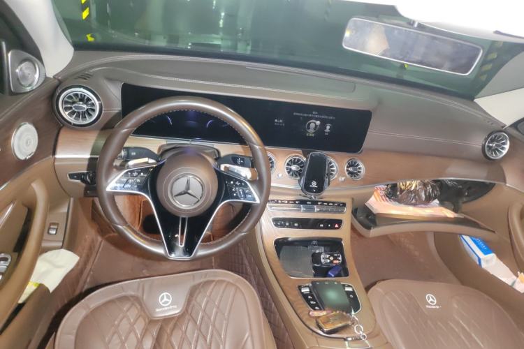 Used Mercedes-Benz E-Class 2023 E 260 L
