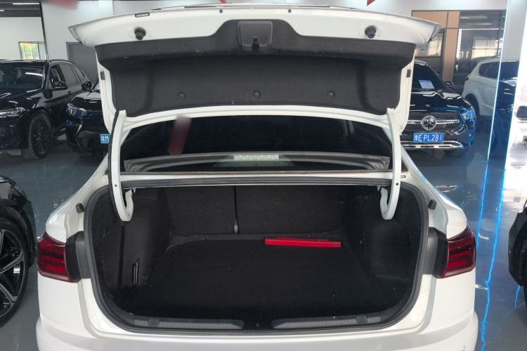 Used Volkswagen Bora 2021 1.5L Automatic Comfort Smart Connect Edition Trunk