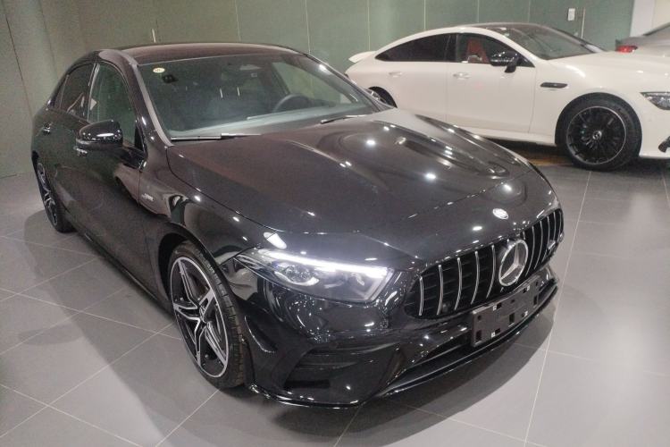 Used Mercedes-Benz A AMG 2025 AMG A 35 L 4MATIC Front Right 45 Deg
