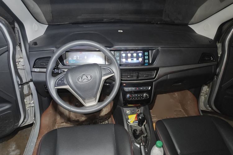 Used CHANGAN KAICHENG Oushang A600 2016 1.5L Manual Elite 7-Seater