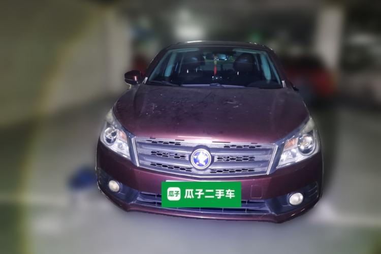 Used Venucia T70 2015 2.0L CVT Smart Edition