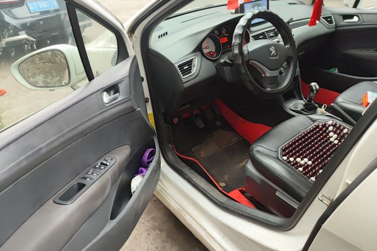 Used Peugeot 308 2014 Enjoy Edition Classic 1.6L Manual YouShang Model Driver Seat