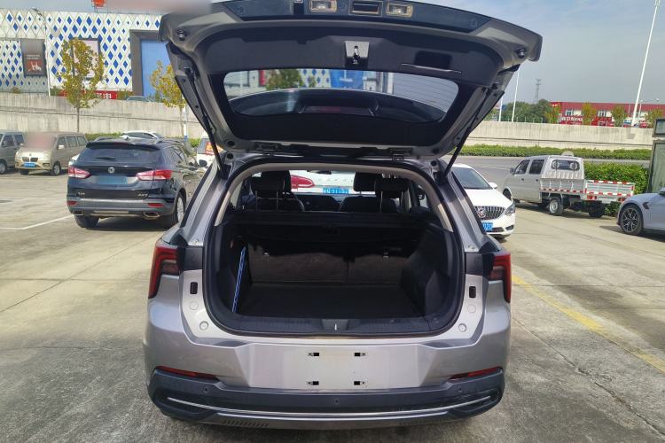 Used Bestune T55 2021 1.5T Automatic Joyful Life Luxury Edition Trunk