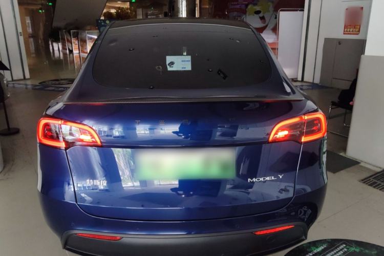 Used Tesla Model Y 2021 Long-Range All-Wheel-Drive Version 3D7