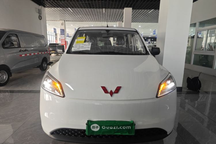 Used Wuling Hongguang New Energy 2024 All-Electric Model 300KM Practical Version Front