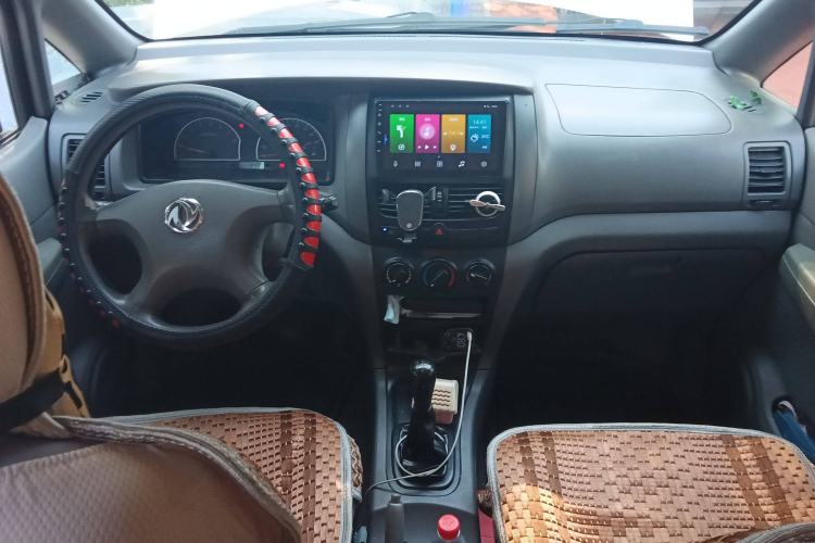 Used Dongfeng Shuaike 2014 1.5L Manual Standard 5-Seater China V Emission Standard