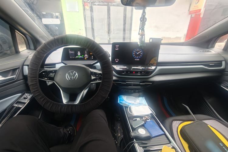 Used Volkswagen ID.4 X 2021 Pro Smart Long-Range Edition Center Console