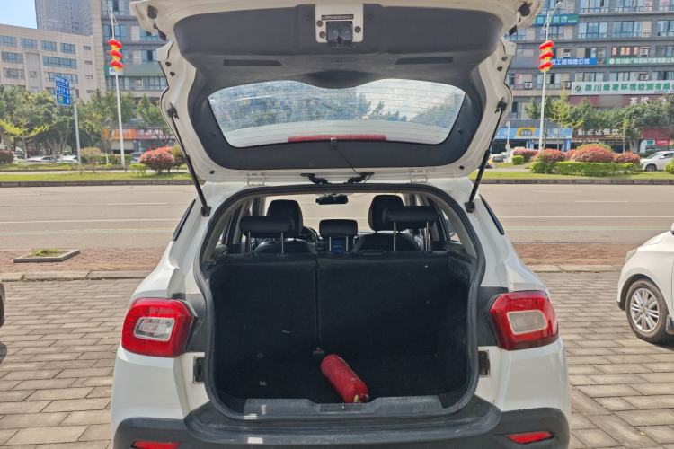 Used Brilliance V3 2016 1.5L Manual Comfort Model
