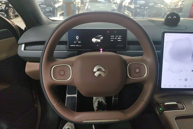 Used Nio ES8 2023 100kWh Steering Wheel