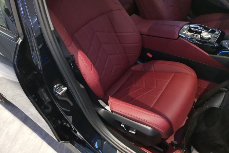 Used BMW 5 Series 2024 530Li Leading Model M Sport Package