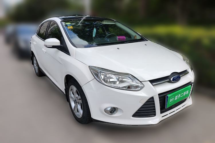 Used Ford Focus 2012 Sedan 1.6L Automatic Fashion Edition

