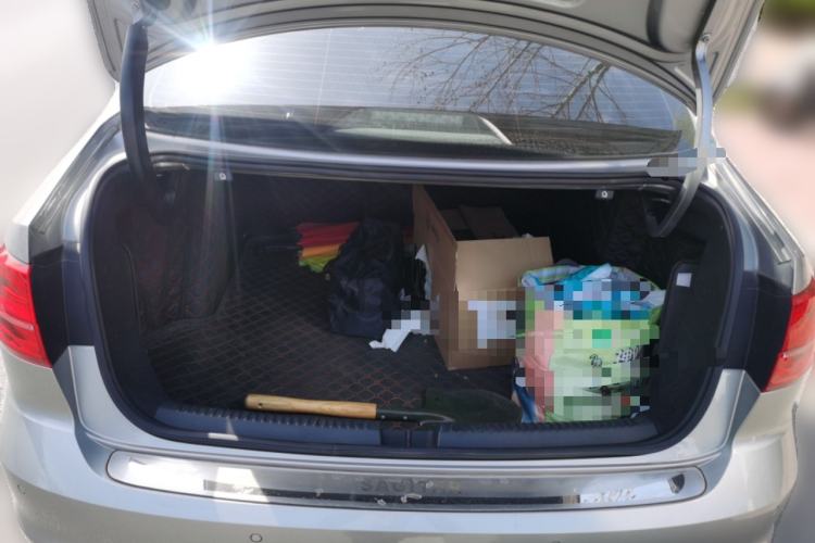 Used Volkswagen Sagitar 2017 1.6L Manual Comfort Model Trunk