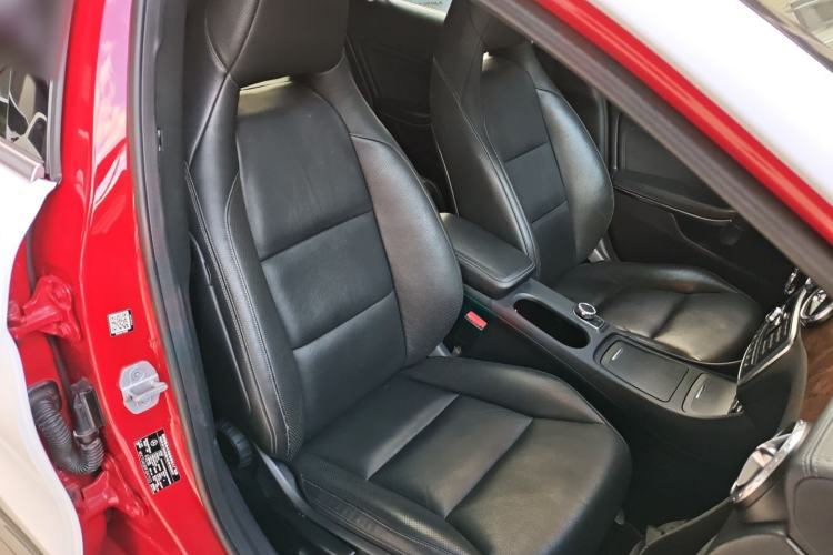 Used Mercedes-Benz GLA 2015 GLA 260 4MATIC