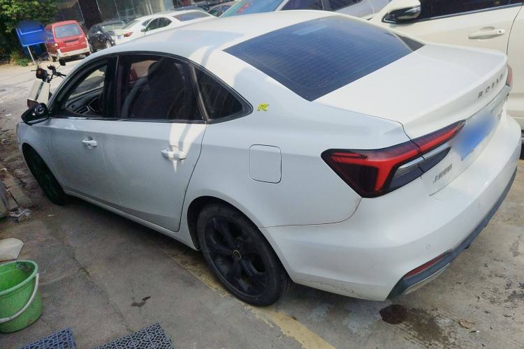 Used Roewe i6 MAX 2020 300TGI Automatic "Swell Cool Smart Drive" Edition
