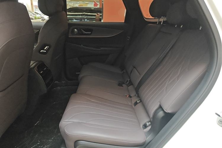 Used Chery Tiggo 9 2025 2.0T Automatic Two-Wheel Drive Luxury Edition 5 Seats