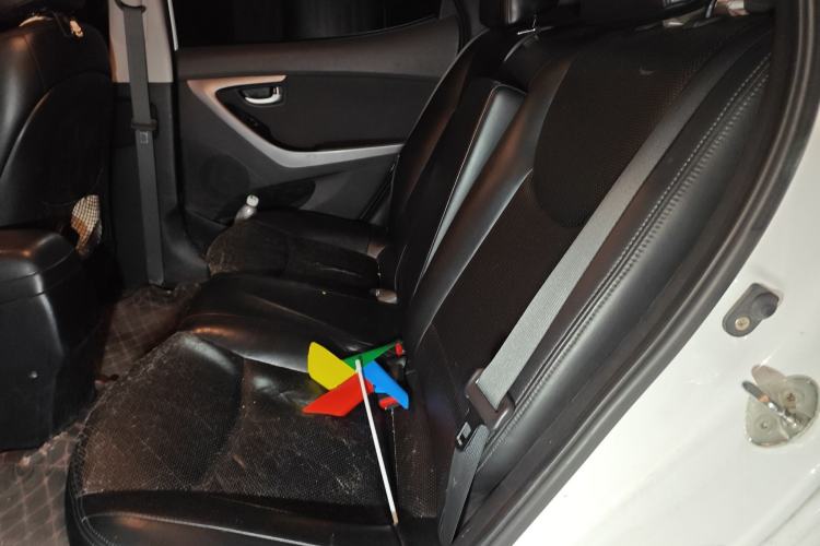 Used Hyundai Elantra (5th Generation / Langdong) 2016 1.6L Manual Luxury Model