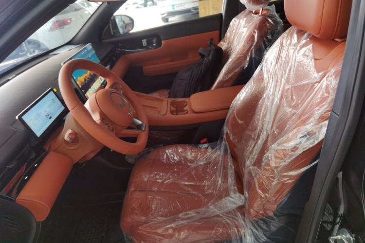 Used Wuling Xingguang S 2025 Model, 130km Flagship Edition