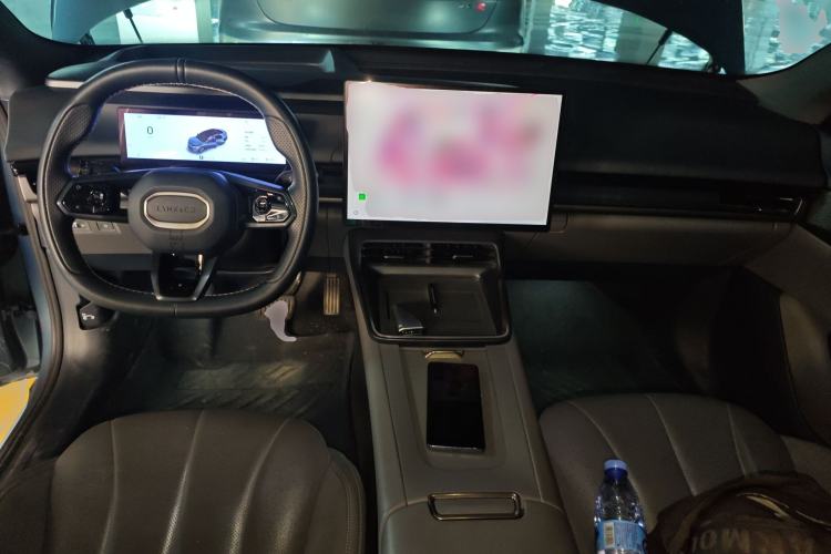 Used Lynk & Co 07 2024 EM-P 126 Long-Range Halo