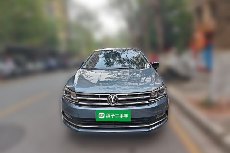 Used Volkswagen Lavida 2015 1.6L Automatic Fashion Edition