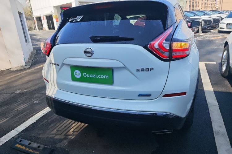 Used Nissan Murano 2021 2.5L XL Two-Wheel Drive Smart Connect Luxury Edition Rear