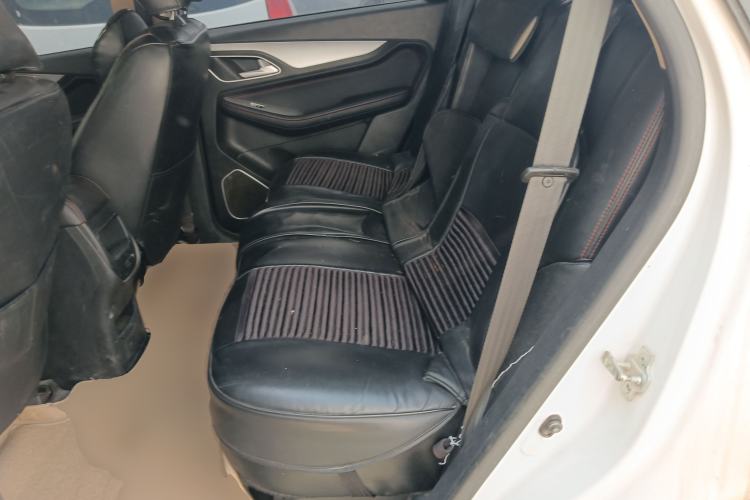 Used Baojun 560 2015 1.8L manual Comfort trim level
