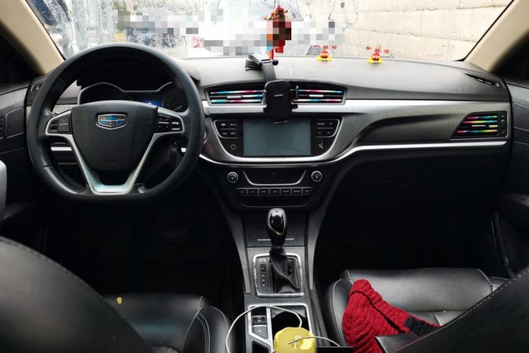 Used Geely Auto Emgrand 2017 Sedan Million Edition 1.5L CVT Upward Connectivity Version