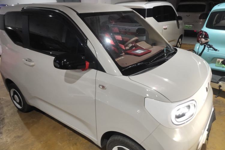 Used Wuling Hongguang MINIEV 2024 3rd Generation 215km Youth Edition
