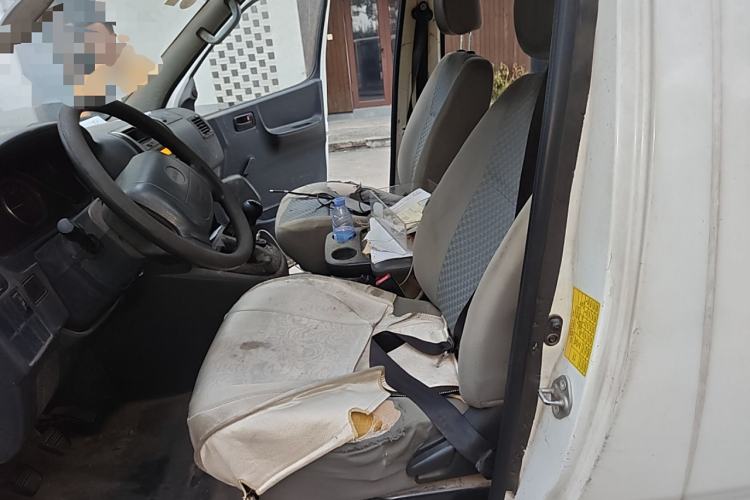 Used Jinbei Express 2017 2.0L Standard Version V19
