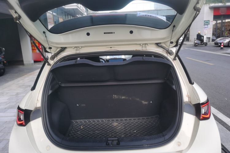 Used BYD Dolphin 2023 420 km Free Version
