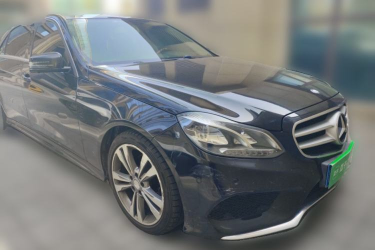 Used Mercedes-Benz E-Class 2015 Restyled E 260 L Sport Edition Front Right 45 Deg