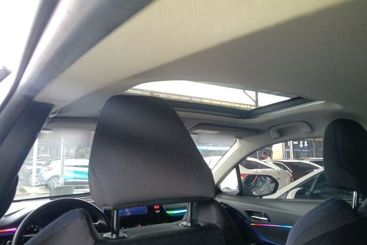 Used Toyota C-HR 2022 2.0L Comfort Edition Headliner