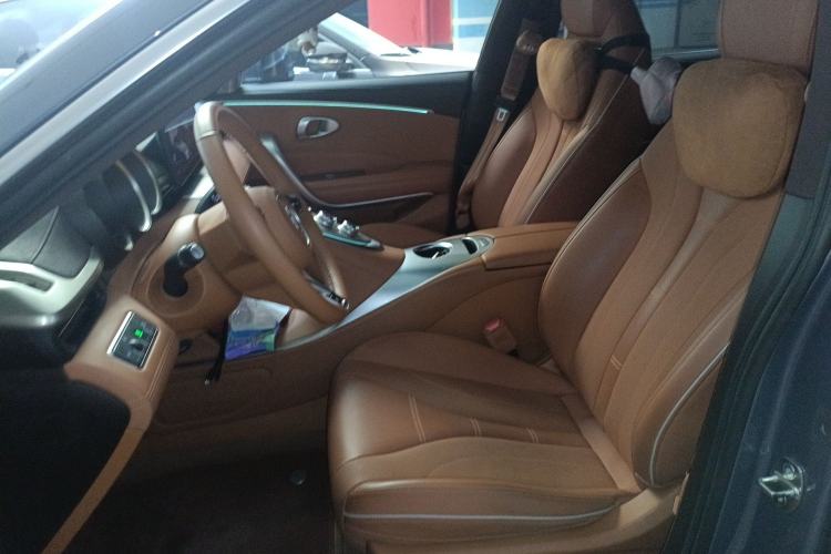 Used ORA Lightning Cat 2022 555 km Luxury Edition
