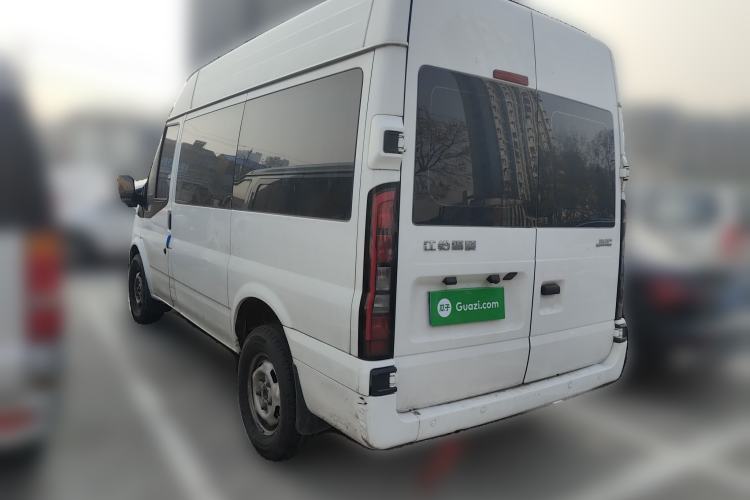 Used JMC Fushun 2023 2.0T Manual Short-Wheelbase Mid-Height Commercial Multi-Purpose 5-Seater Passenger Vehicle