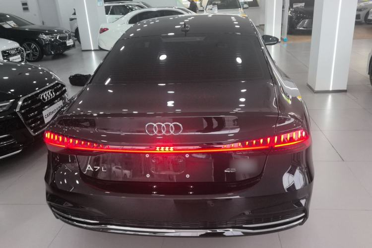 Used Audi A7L 2024 45TFSI S-line Dream-Building Edition Flow Crystal Package